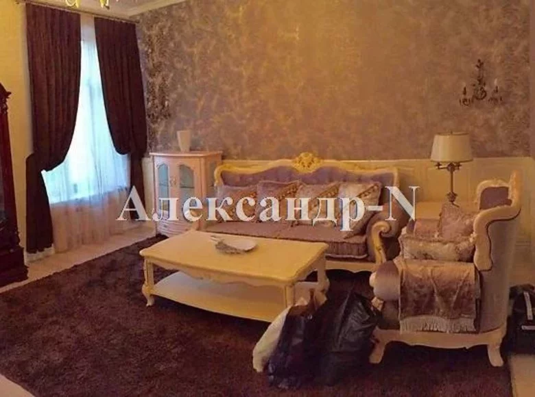 Mieszkanie 4 pokoi 120 m² Odessa, Ukraina