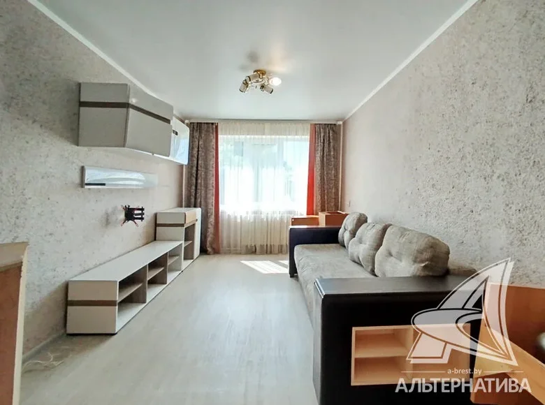 2 room apartment 49 m² Vieljamovicy, Belarus