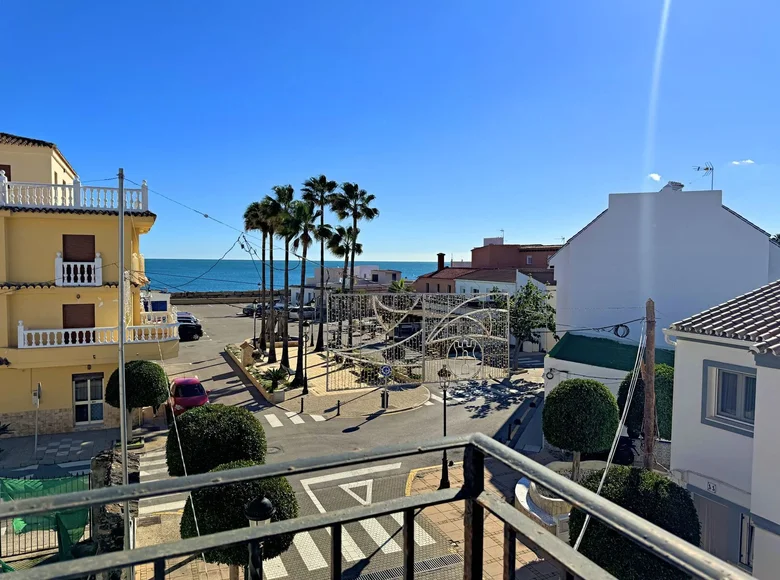Dom 3 pokoi 140 m² Manilva, Hiszpania