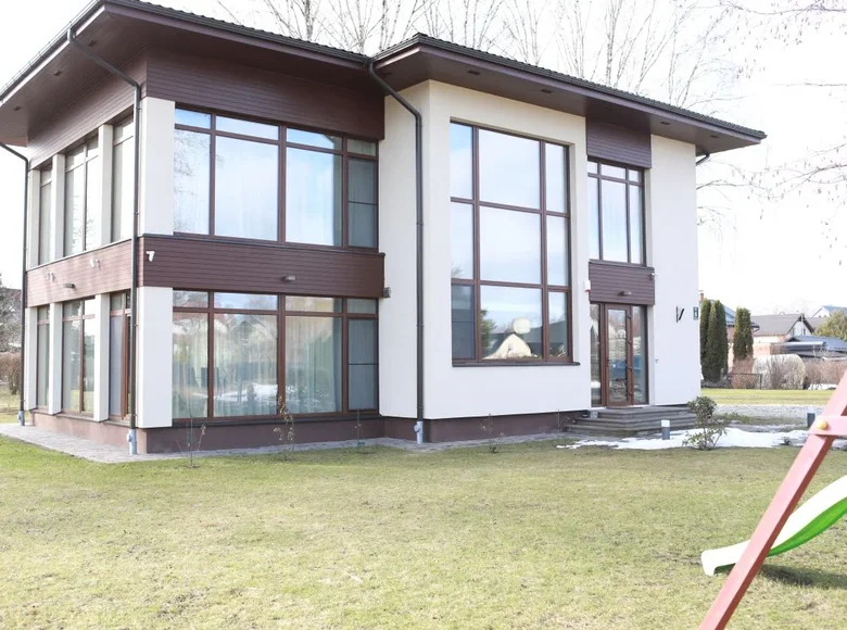 5 bedroom villa 200 m² Garkalnes pagasts, Latvia