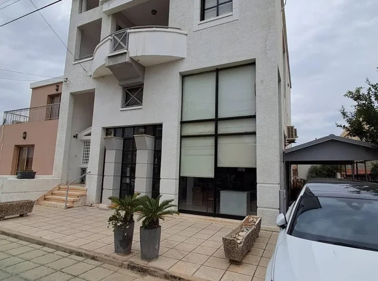 De inversiones 270 m² en Kato Polemidion Municipality, Chipre