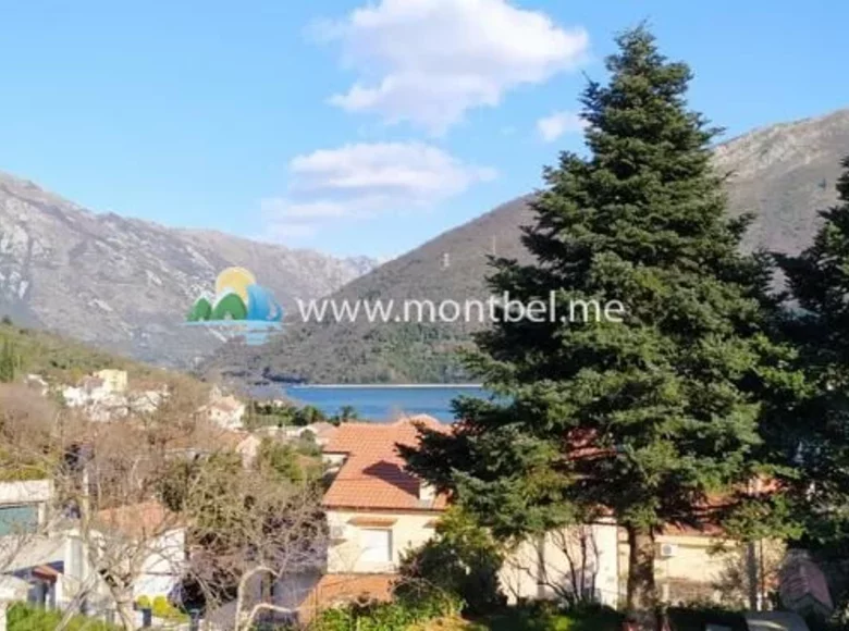 Casa 3 habitaciones 100 m² durici, Montenegro