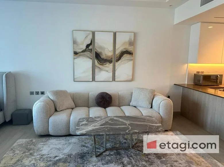 Apartment 620 m² Dubai, United Arab Emirates