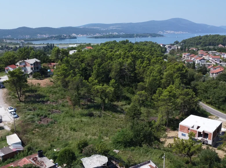 Grundstück 732 m² Tivat, Montenegro