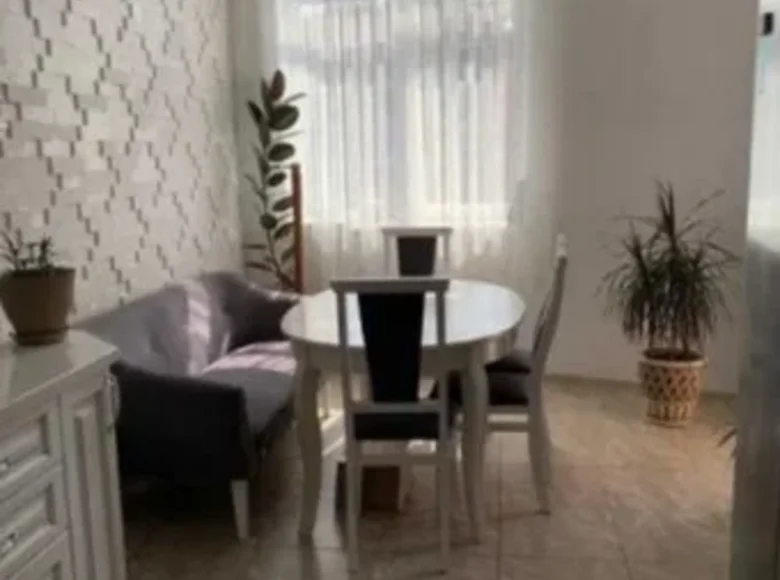 Wohnung 3 Zimmer 998 m² Sjewjerodonezk, Ukraine