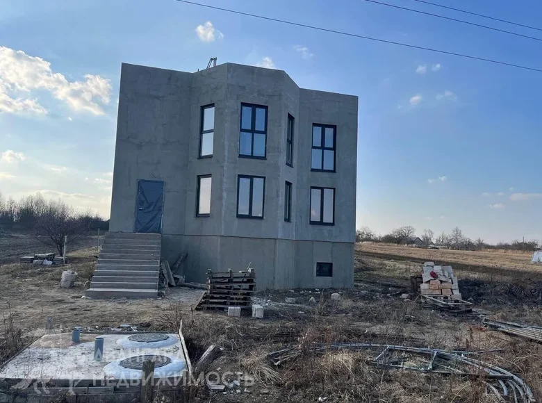 Квартира 210 м² Михановичский сельский Совет, Беларусь