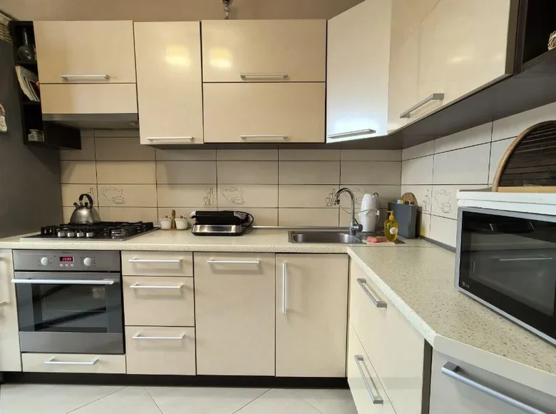 Wohnung 1 zimmer 42 m² Muchaviecki sielski Saviet, Belarus
