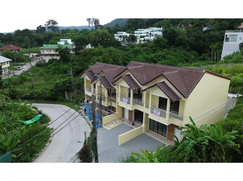 villa de 3 chambres 250 m² Chalong, Thaïlande