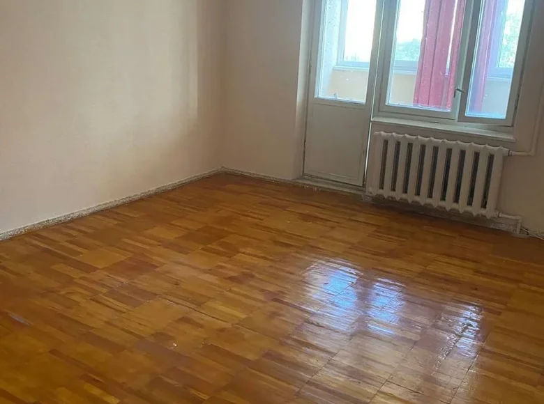 Kvartira 4 xonalar 100 m² Toshkentda