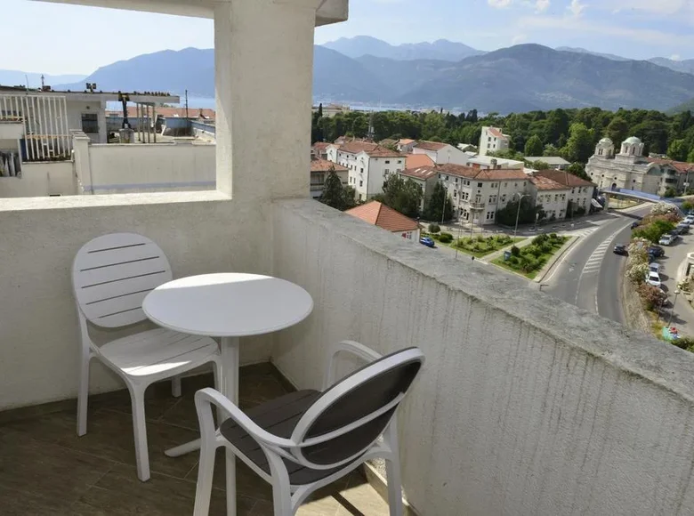 Квартира 2 комнаты 44 м² Тиват, Черногория