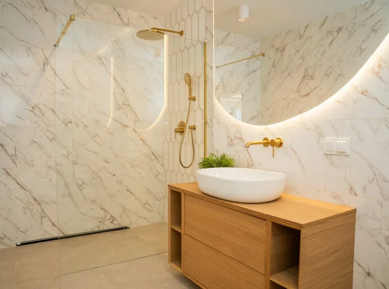 Mieszkanie 2 pokoi 64 m² Poznań, Polska