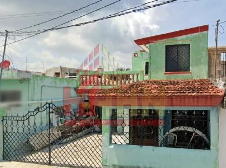 Casa 2 habitaciones 190 m² San Francisco de Campeche, México