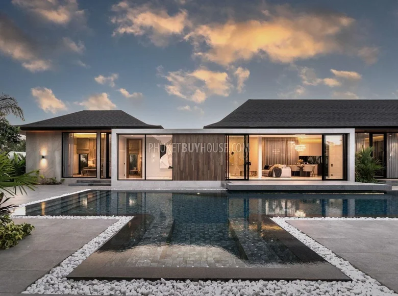 4 bedroom Villa 310 m² Choeng Thale, Thailand