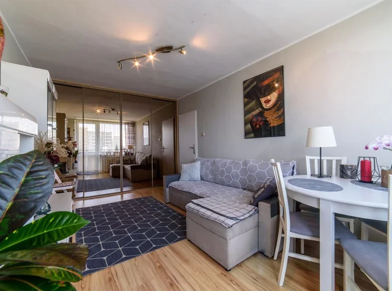Квартира 2 комнаты 43 м² Варшава, Польша