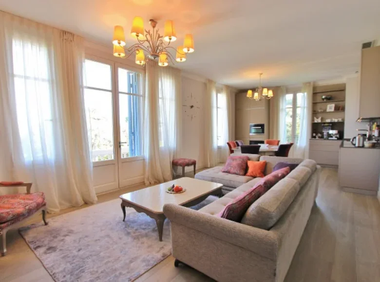 3 bedroom apartment 125 m² France, France