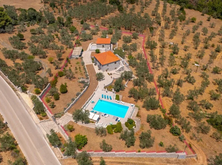 Villa 7 rooms 420 m² Municipality of Epidaurus, Greece