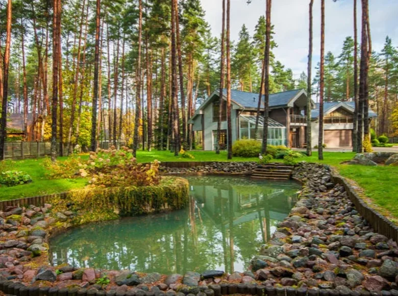 Casa 6 habitaciones 560 m² Jurmala, Letonia