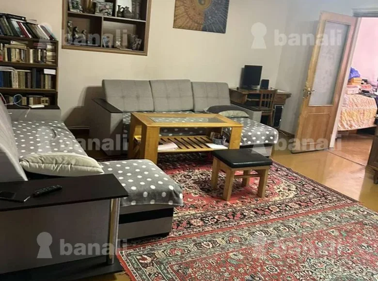 Mansion 2 bedrooms 100 m² in Yerevan, Armenia