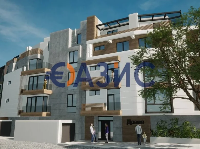 Mieszkanie 2 pokoi 70 m² Burgas, Bułgaria
