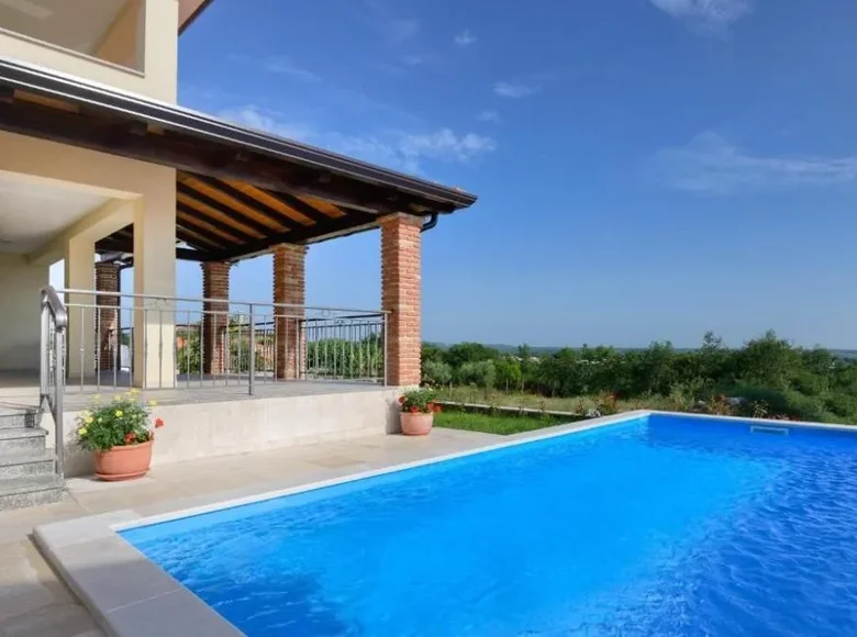 Villa de tres dormitorios 150 m² Porec, Croacia