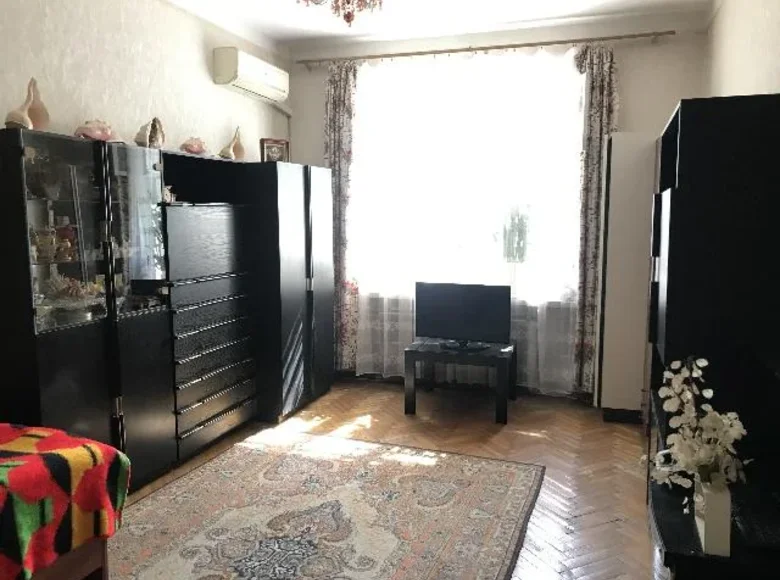 Mieszkanie 2 pokoi 557 m² Siewierodonieck, Ukraina