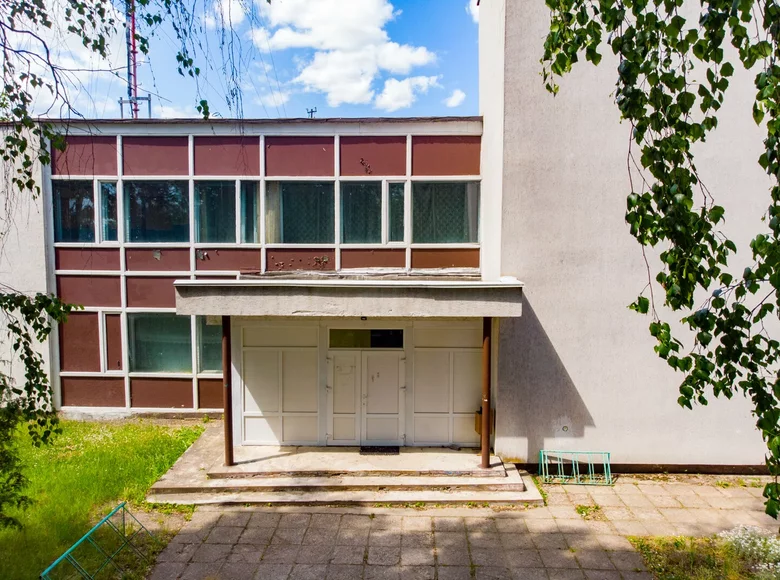 Sklep 805 m² Wiszniew, Białoruś