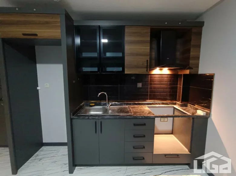 Mieszkanie 2 pokoi 60 m² Erdemli, Turcja