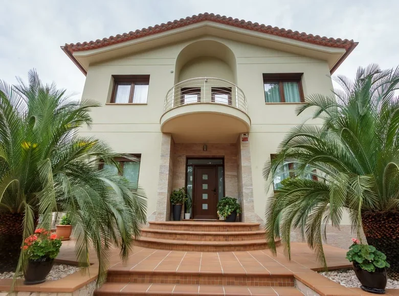 Casa 5 habitaciones  Bajo Ampurdán, España