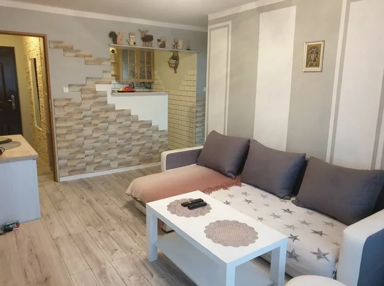 Mieszkanie 2 pokoi 38 m² w Wrocław, Polska