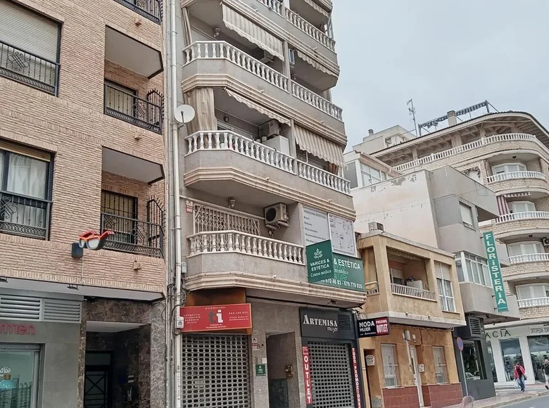 2 bedroom apartment  Torrevieja, Spain