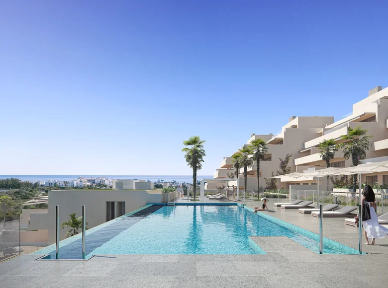 2 bedroom apartment 105 m² Estepona, Spain