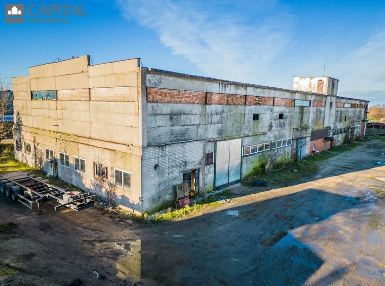 Commercial property 144 m² in Kretinga, Lithuania