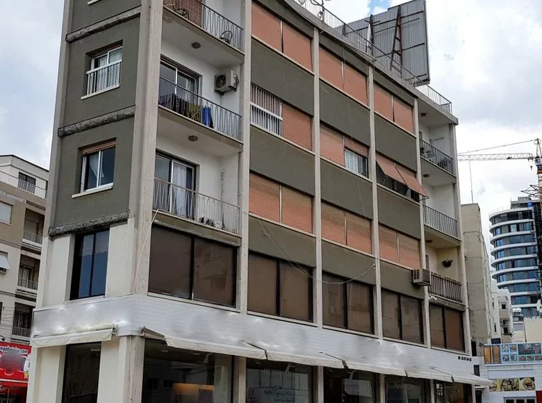 Nieruchomości komercyjne 900 m² Limassol, Cyprus