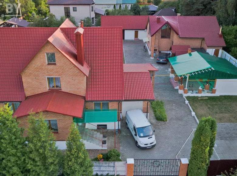 Dom 372 m² rejon miński, Białoruś