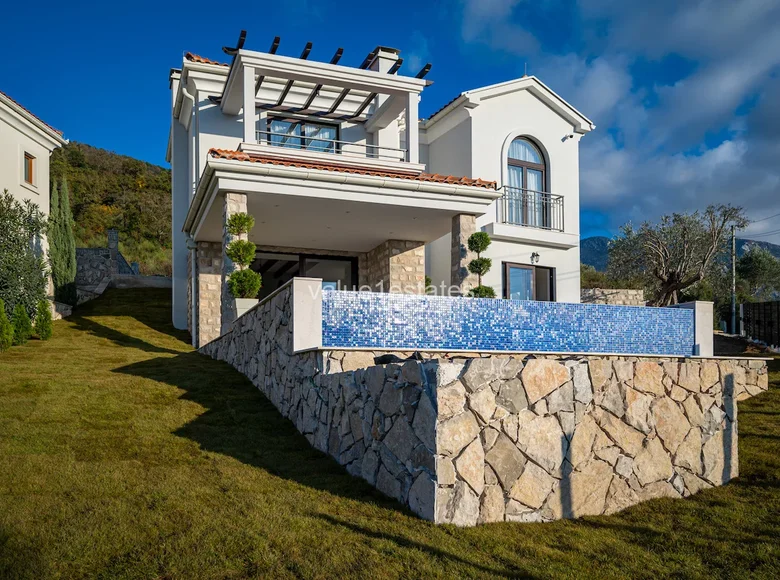 Villa 2 habitaciones 185 m² Trojica, Montenegro