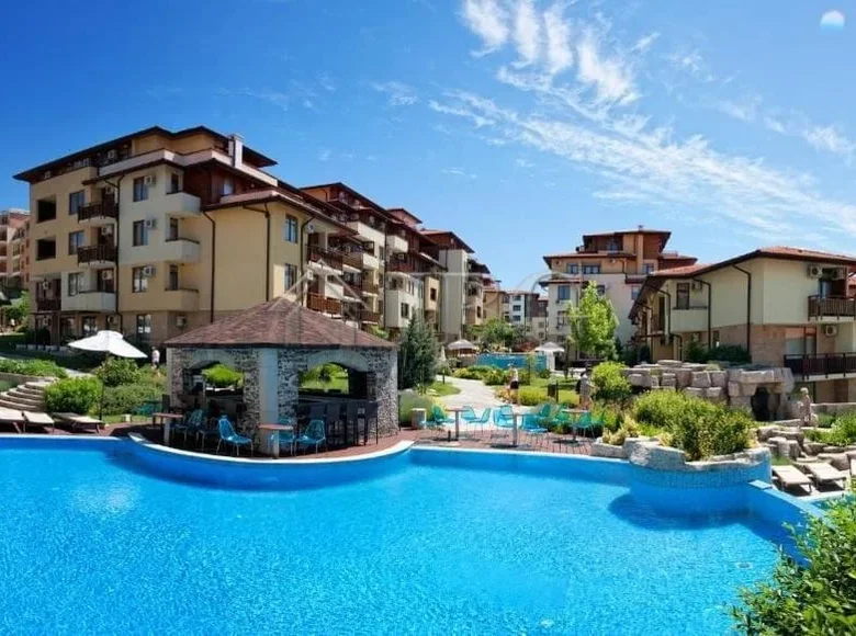2 bedroom apartment 111 m² Sveti Vlas, Bulgaria