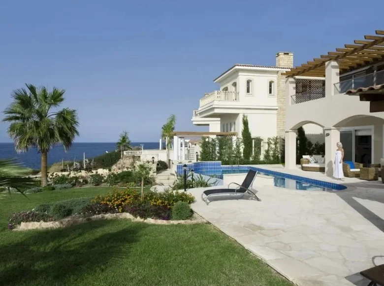4 bedroom house 265 m² Kato Arodes, Cyprus
