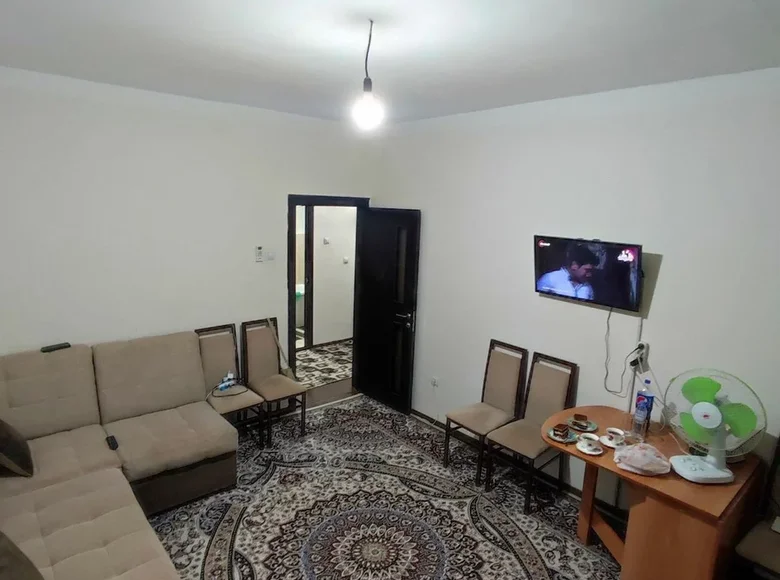 Kvartira 2 xonalar 57 m² Khanabadda