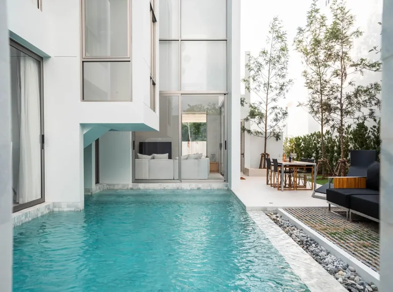 3 bedroom villa 373 m² Phuket, Thailand