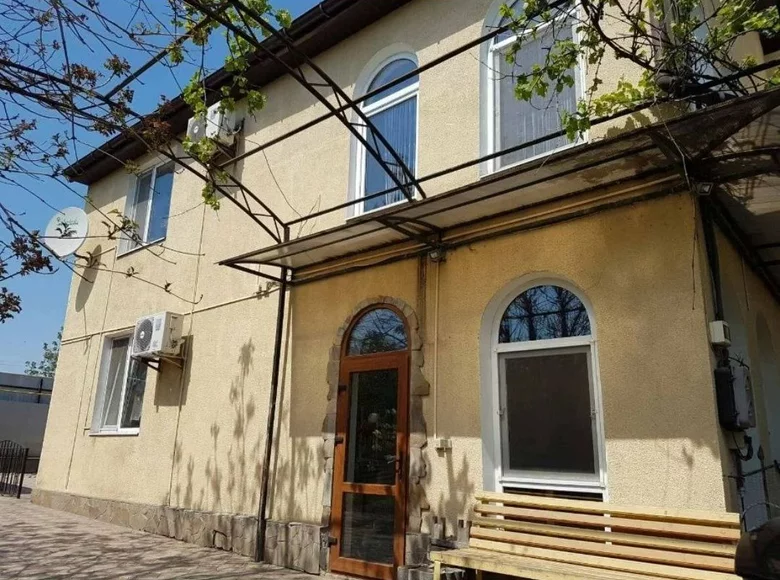 Haus 4 Zimmer 220 m² Ussatowe, Ukraine