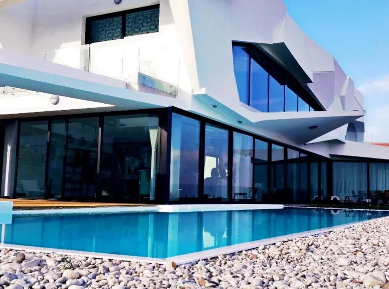 4-Zimmer-Villa 700 m² Agios Amvrosios, Nordzypern