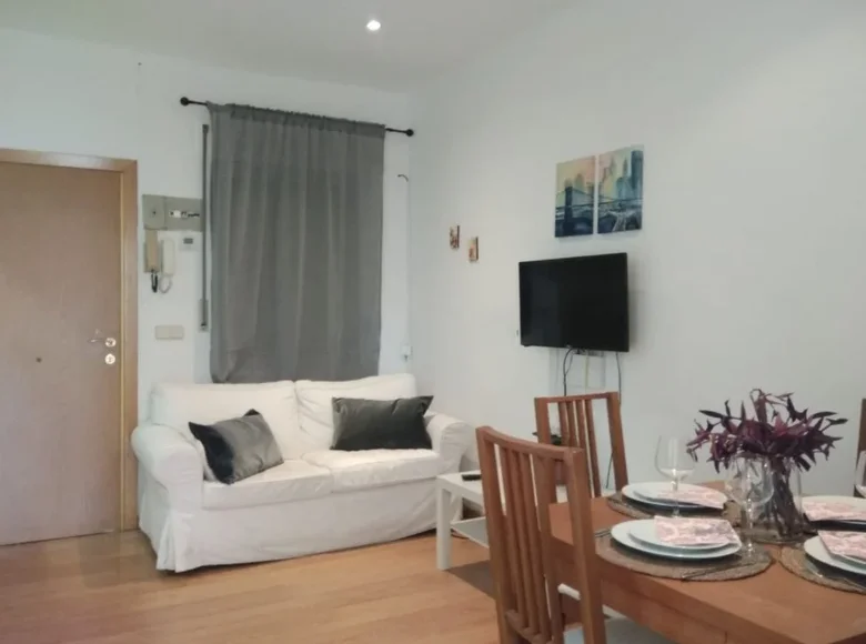 2 bedroom apartment 60 m² Madrid, Spain