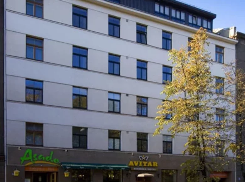 Edificio rentable 1 594 m² en Riga, Letonia