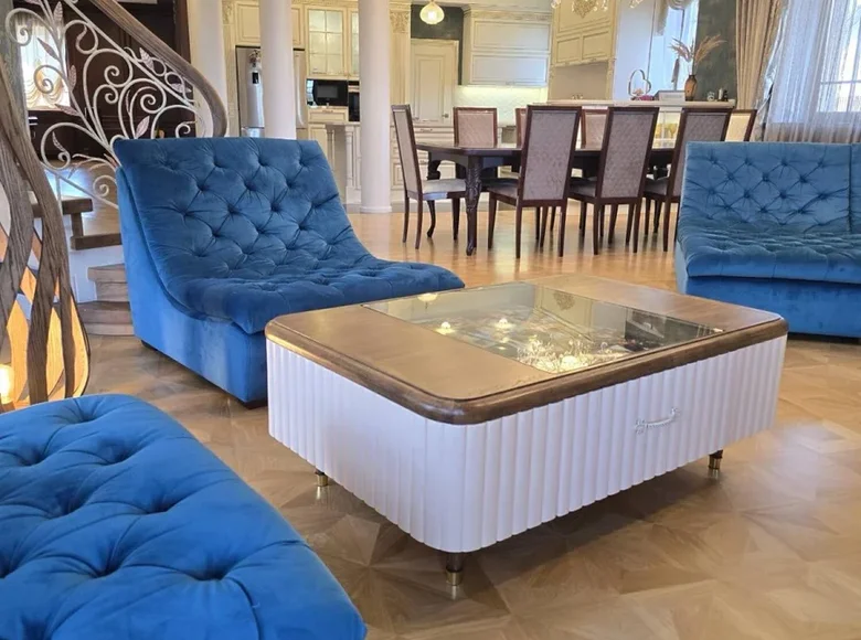 Дом 662 м² Беларучский сельский Совет, Беларусь