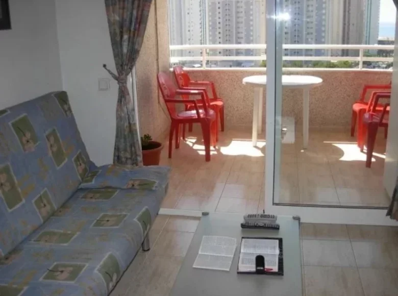 Mieszkanie 2 pokoi 60 m² Benidorm, Hiszpania