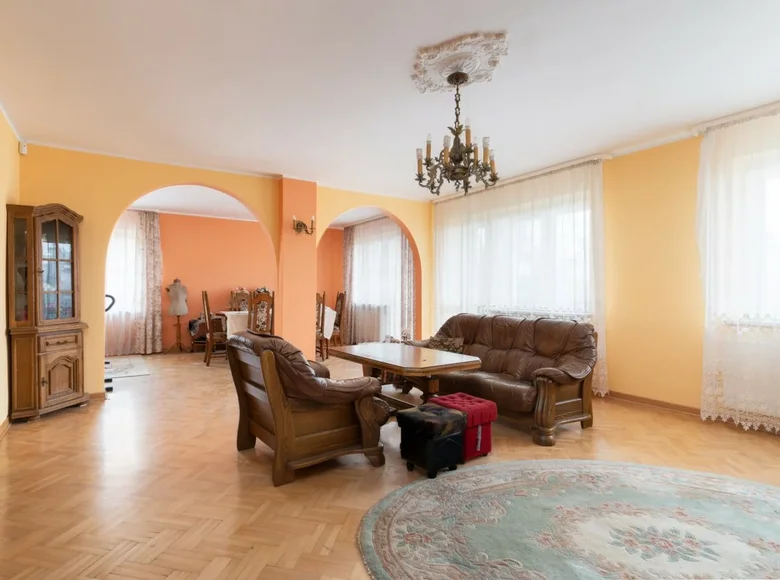 5 room house 482 m² Warsaw, Poland