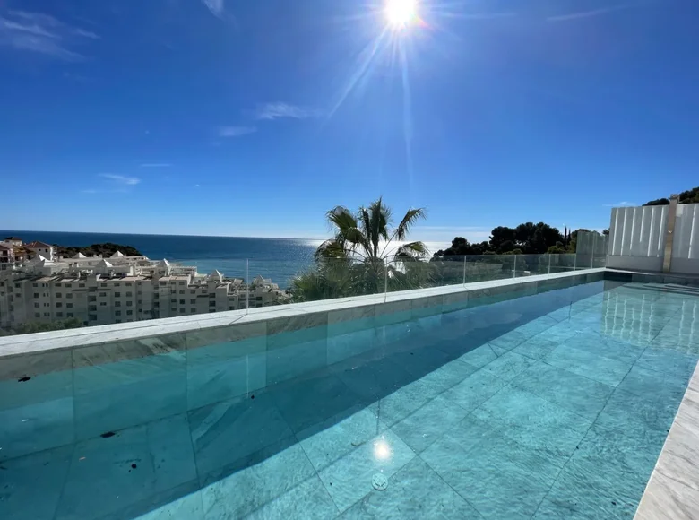 5 bedroom apartment 242 m² Altea, Spain