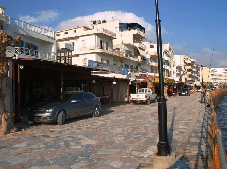 Commercial property 350 m² in Vainia, Greece