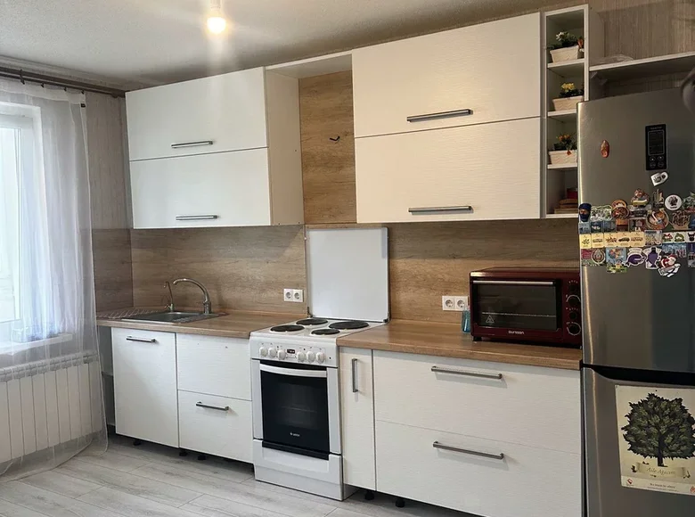 Mieszkanie 3 pokoi 83 m² Lyasny, Białoruś