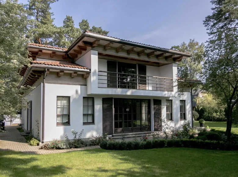 villa de 5 chambres 400 m² Riga, Lettonie